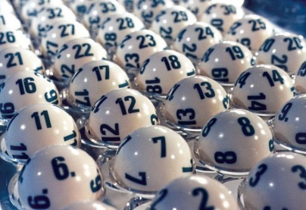 Xiên quay 6 là gì?