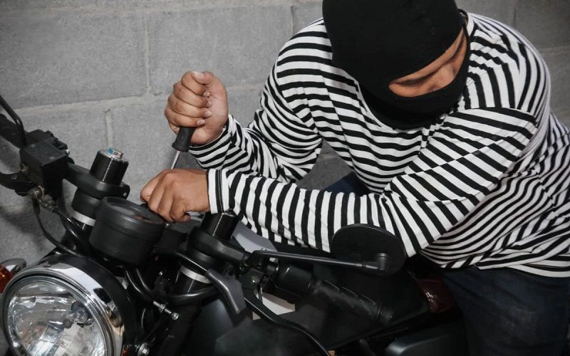 Phân tích chuyên sâu điềm báo giấc mơ theo màu sắc xe