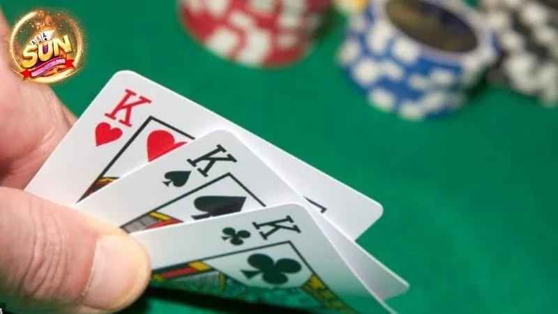 Tổng Quan Về Game Bài Xì Tố Tại Cổng Game Sunwin